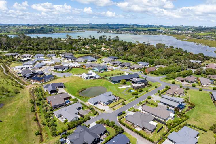 2 Park Lane Mangawhai Heads_33