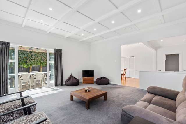 29 Queensway Three Kings_3