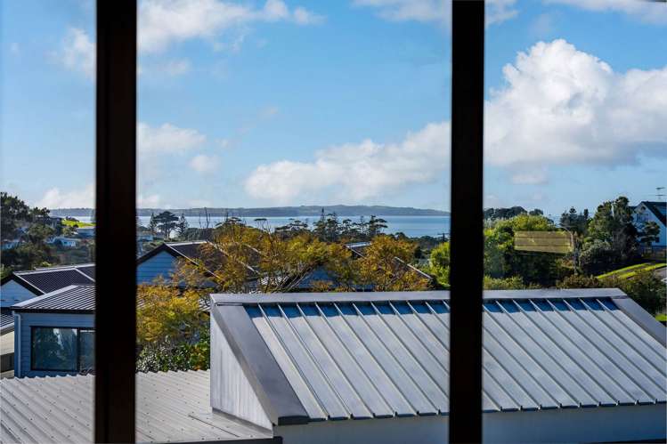 3 Tainui Street Torbay_25