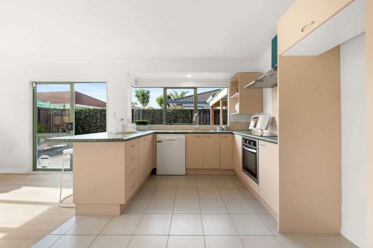 70 Armoy Drive_5