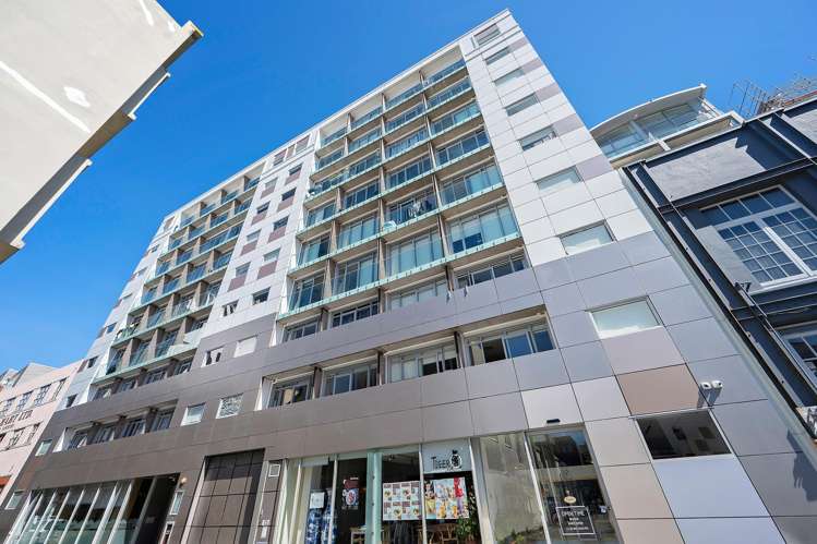 411 and 412/15 Holland Street Te Aro_4