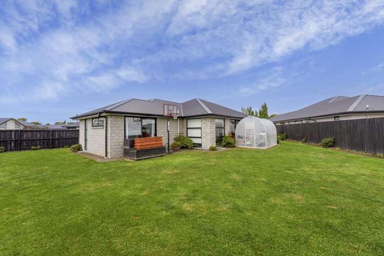 21 Angus Place Rangiora_16