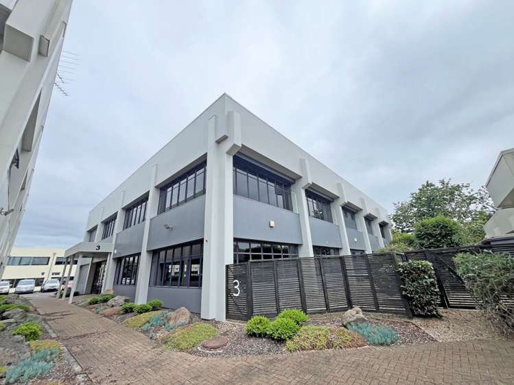 Building /19 Lambie Drive_0