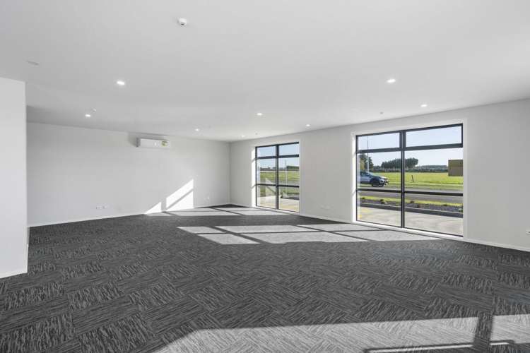 42 Factory Drive Rolleston_3