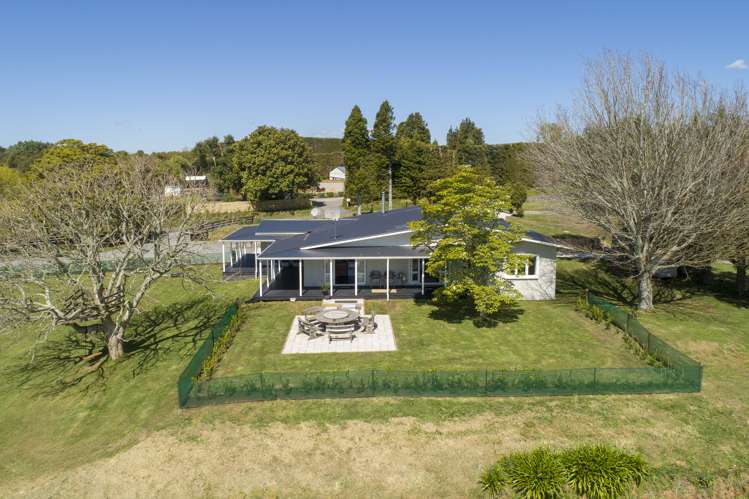 598 Esdaile Road Whakamarama_6