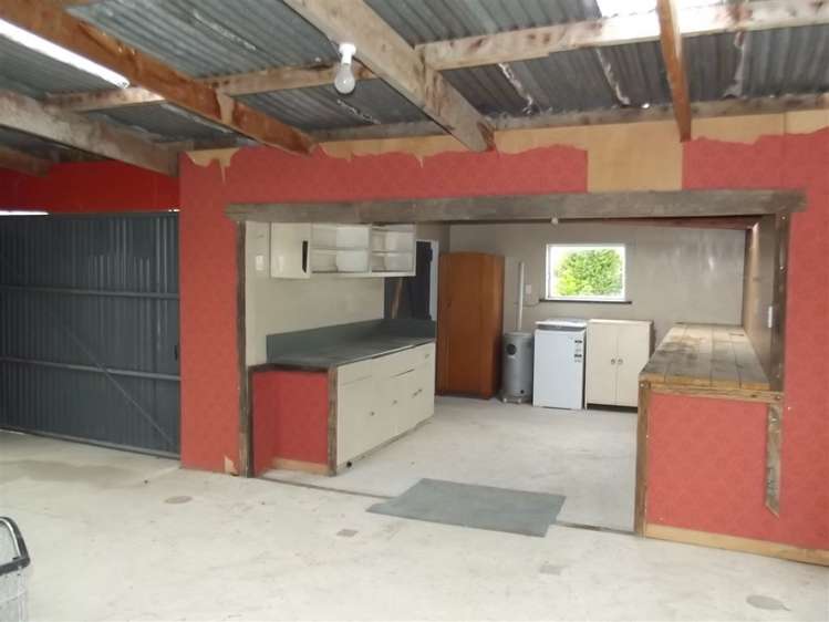 9 Hannifins Road Waimate_21