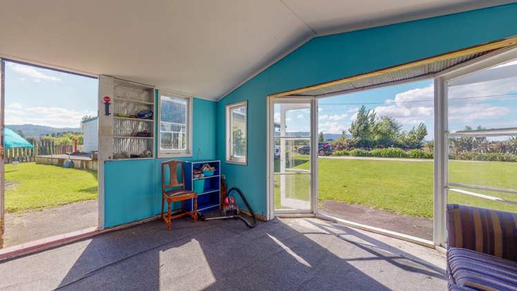 1261b East Coast Road Whakatiwai_15