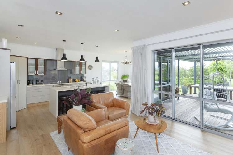 592a Back Ormond Road Makauri_13