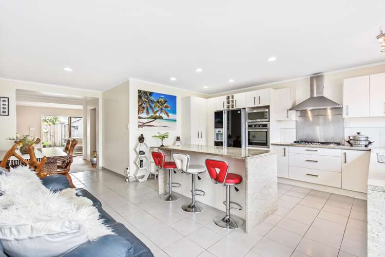 2/3 Glen Road Browns Bay_1