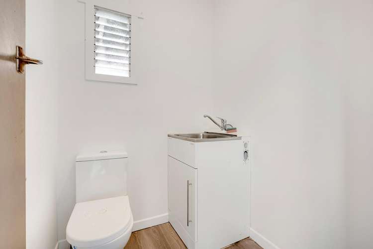 85 Fox Street 1074_16