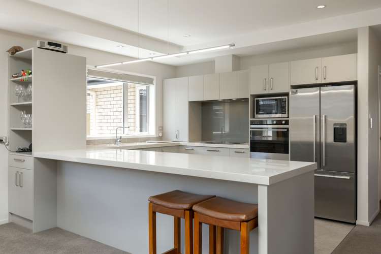 23 Korari Grove Redwoodtown_18