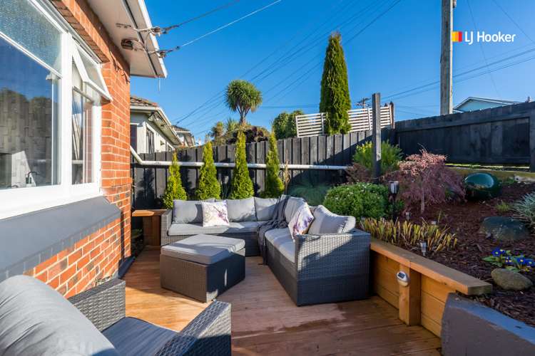 37 Nottingham Crescent Calton Hill_16