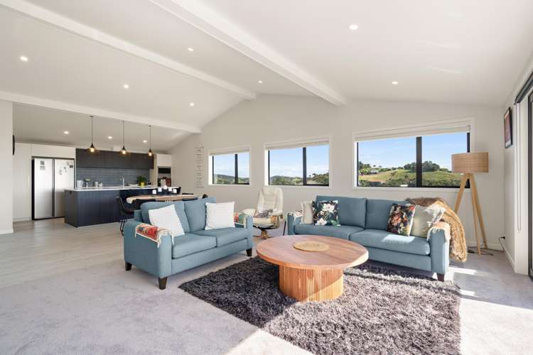 77 Stratford Drive_3