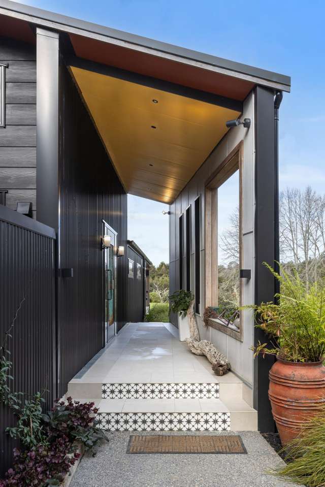 581 West Coast Road Oratia_4