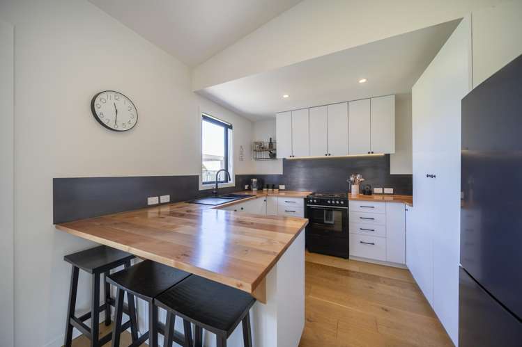 52 Takitimu Avenue_5