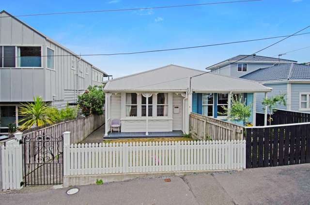 YOUR ISLAND BAY LIFESTYLE STARTS HERE