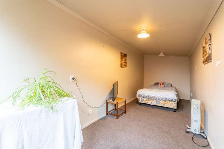 2 Davie Street Temuka_14