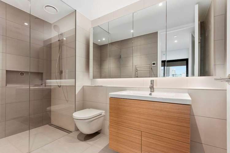 803/141 Pakenham Street West City Centre_16