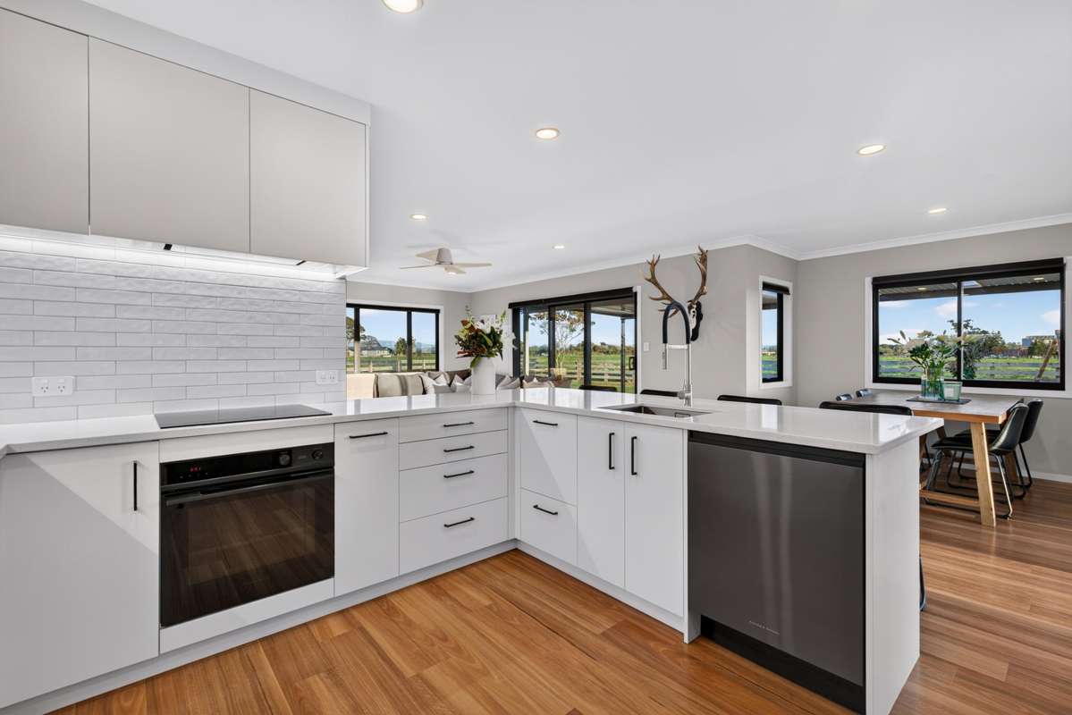88 McLeod Road_2