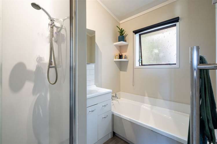 1/7 Newstead Avenue Browns Bay_8