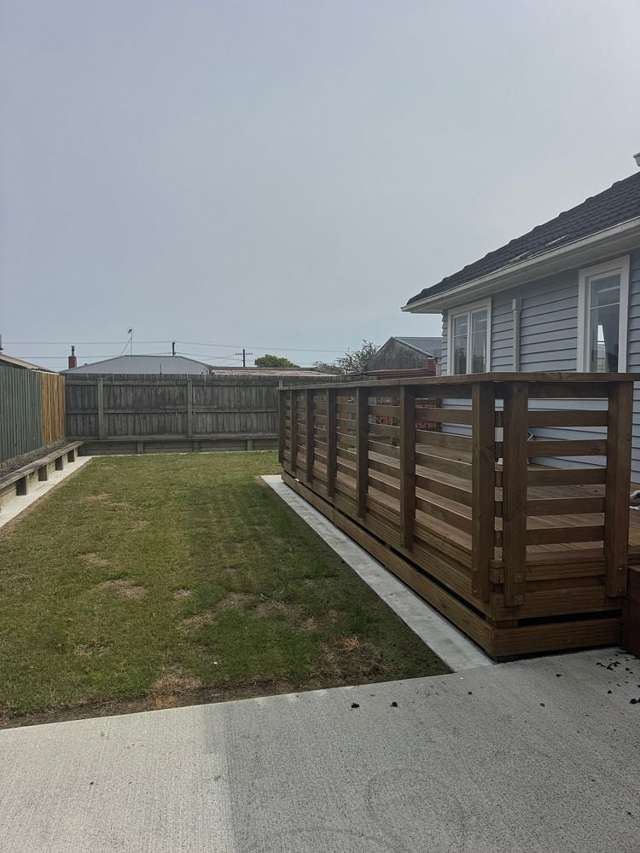 616A Queen Street East Levin_2