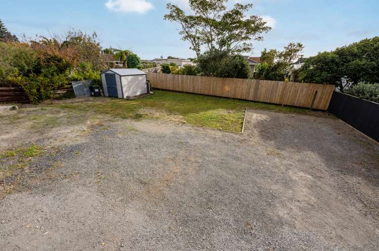 1/20 Nola Avenue Raumati Beach_17