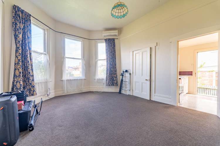 2/33 Sefton Street Seaview_1