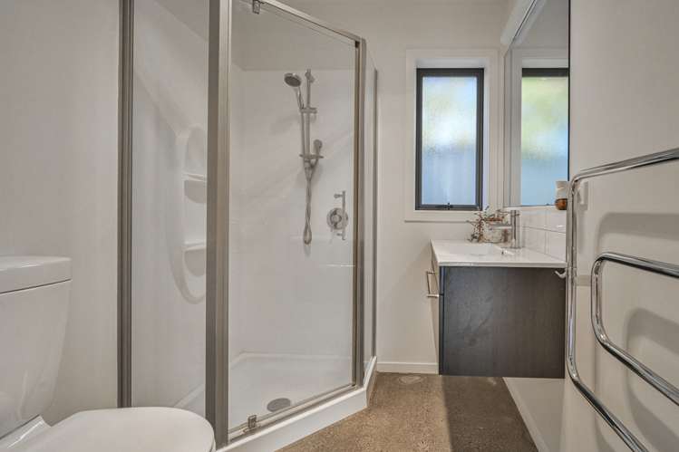 11 Barcroft Street Frimley_6