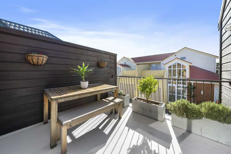 24c Hobart Street Miramar_1