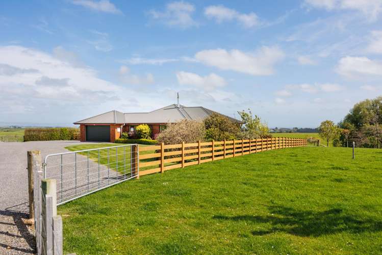 158 Finnis Road Colyton_2