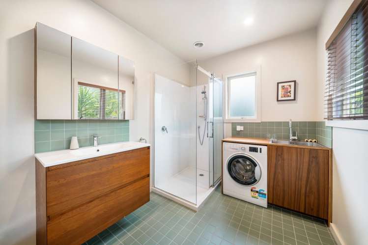 27 Tahi Terrace Glen Eden_13