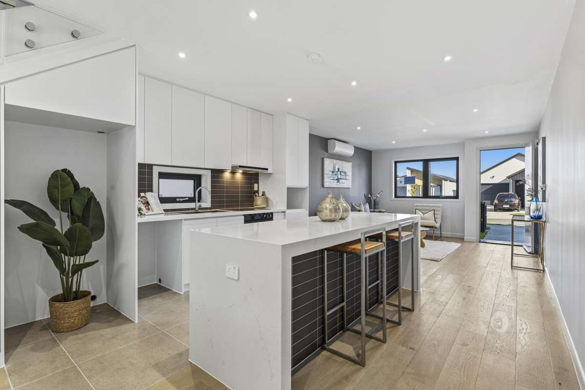22,38,52, 54 Farranfore Road_2