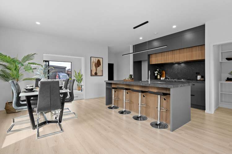 11 Halley Drive Chartwell_6