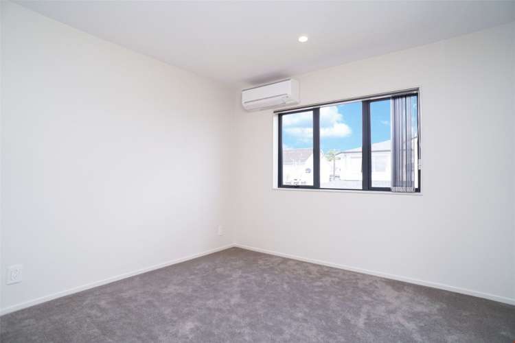 20a Hepburn Road Glendene_14