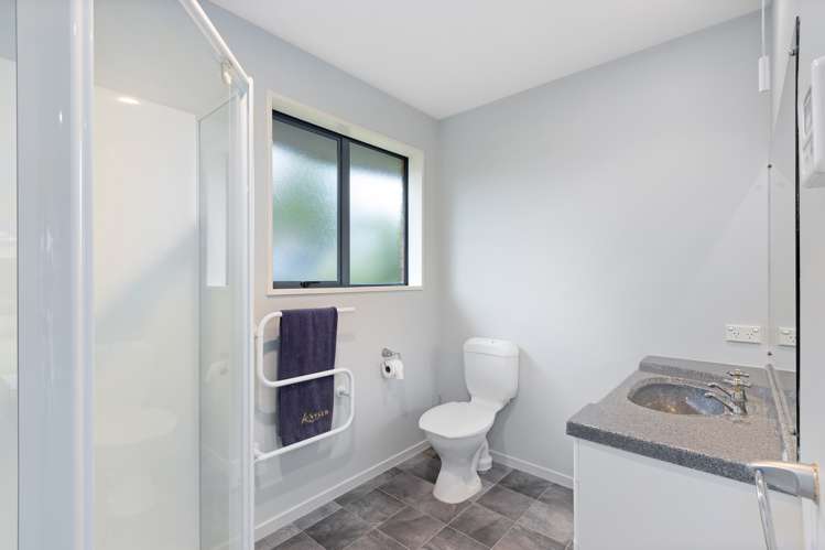 4 Riverwood Boulevard Redwood_9