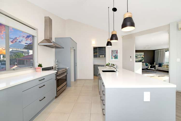 1022 Papamoa Beach Road Papamoa_11