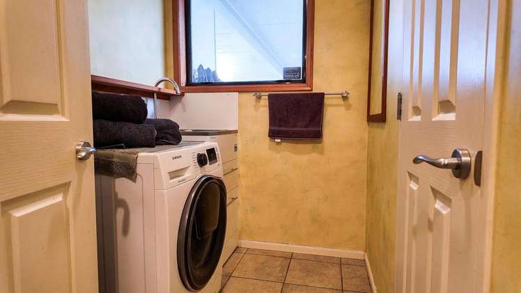 71 Gregg Street Dannevirke_15