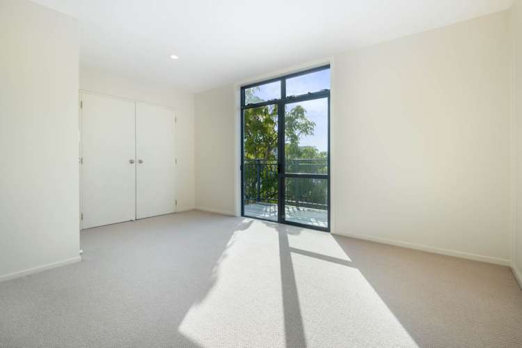 6/6 Ambrico Place New Lynn_11