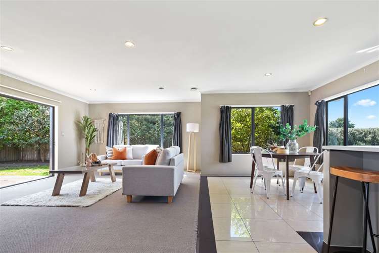 67 Moonlight Drive Rototuna North_2