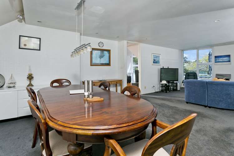 2/51 Rangitoto Terrace Milford_9