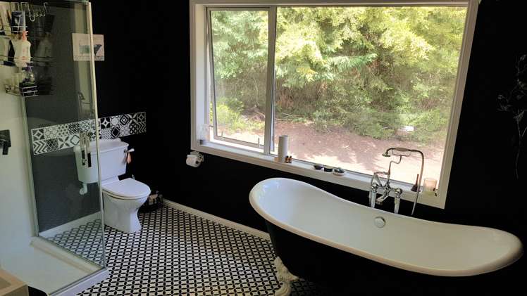 2000 Hillfoot Road Catlins Surrounds_19