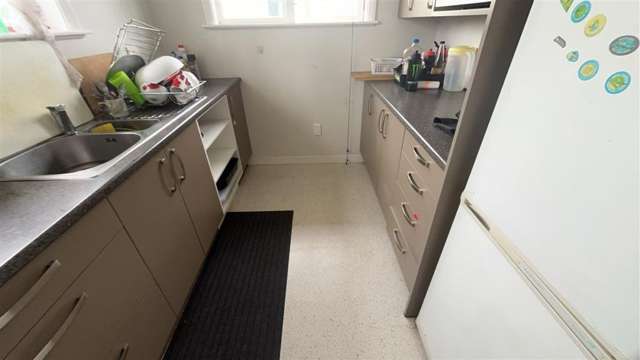 16 Bassett Street 10570_2