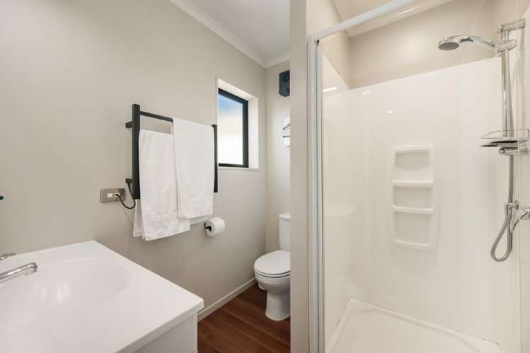 11 and 11A Niger Street Wanaka_12