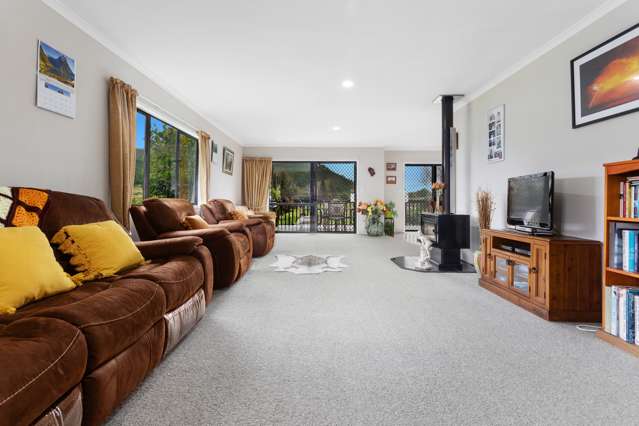 1377a Manawahe Road Manawahe_2