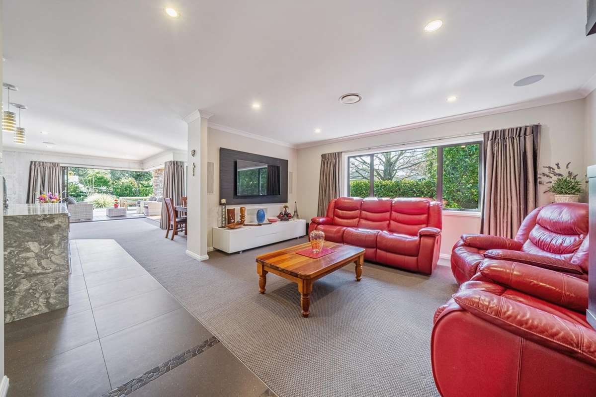 8 Benzie Avenue_3