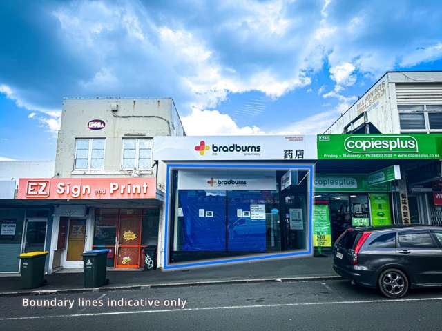 Accessible Dominion Road retail with parking