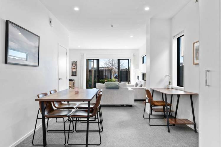 4/7 Scott Road Hobsonville_17