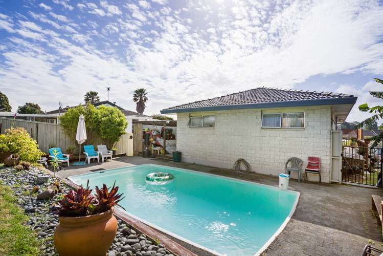 4 Iris Place Clendon Park_12