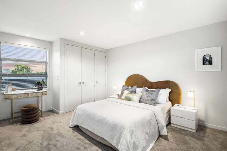 11 Wainui Avenue Point Chevalier_16