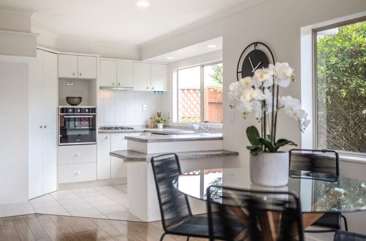 178 Botany Road Botany Downs_14